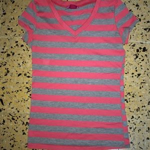 Cute T-shirt 💗🛍👚